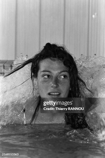 Florence Arthaud en cure de remise en forme au centre de thalassothérapie de Carnac, le 21 mai 1984.