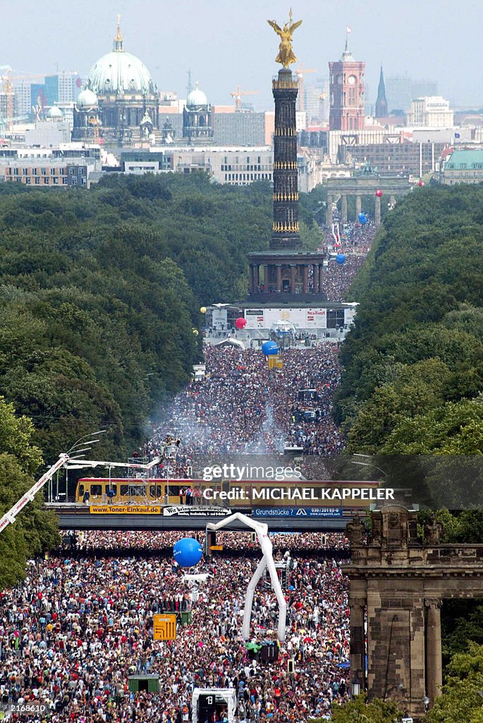 Thousands of techno fans take part in th