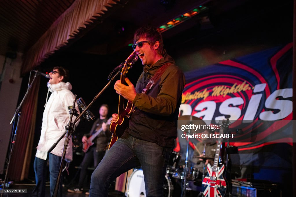BRITAIN-MUSIC-OASIS