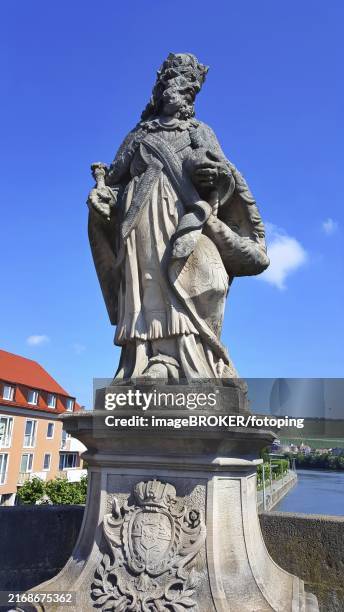 Cas Magnus 1,458 King Magnus Stock Photos, High-Res Pictures, and Images - Getty ...