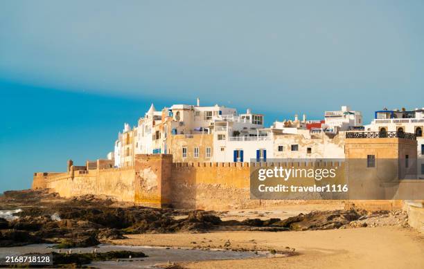 essaouira, marokko - essaouira stock-fotos und bilder