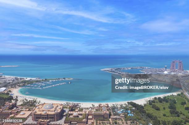 uae, united arab emirates, abu dhabi waterfront downtown marina and coastal panorama and skyline, asia - abu dhabi skyline stock pictures, royalty-free photos & images