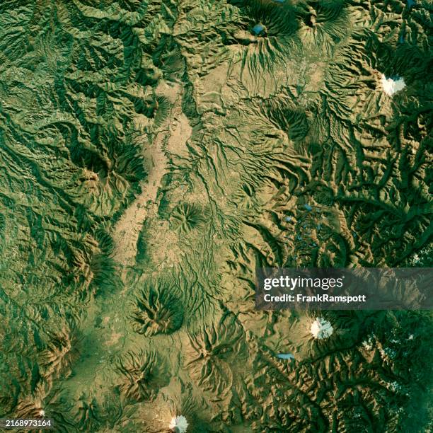 quito satellite topographic map 3d render true color - vulcão pichincha imagens e fotografias de stock