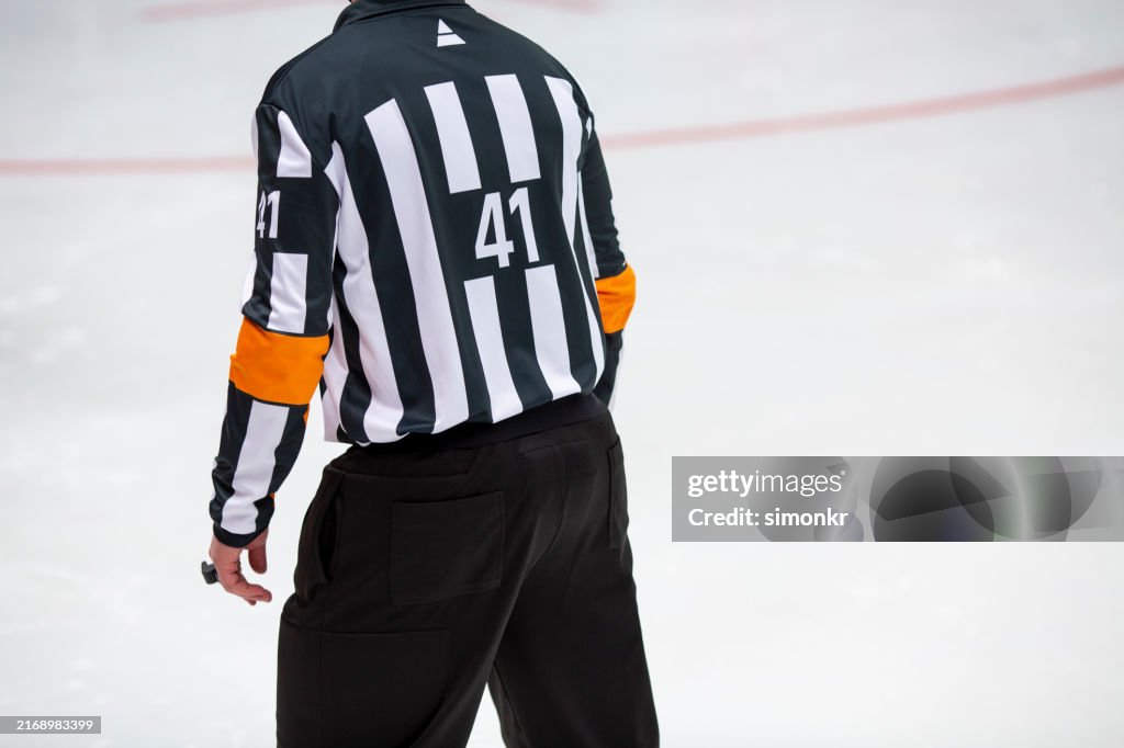 Referee on Ice