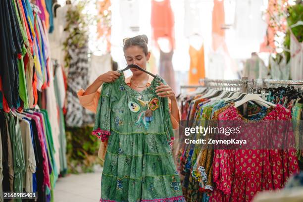 Expert Tips for Navigating the Turkish Women's Fashion Market