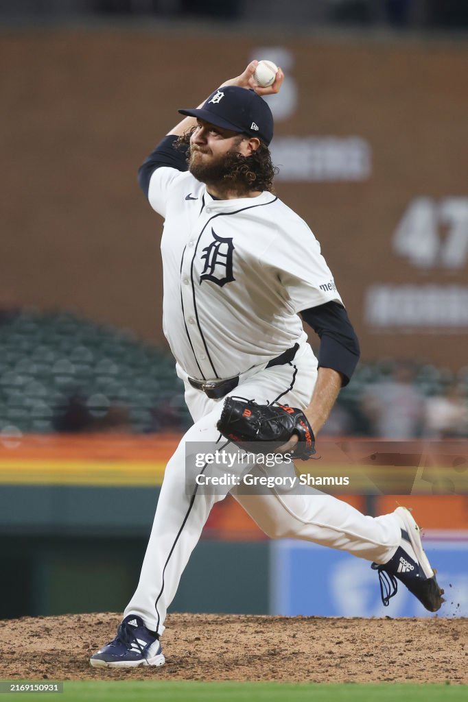 Jason Foley Jason Foley of the Detroit Tigers throws a ninth inning pitch against ...