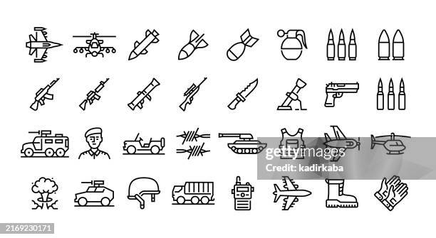 illustrazioni stock, clip art, cartoni animati e icone di tendenza di set di icone della linea di equipaggiamento militare. gruppo di oggetti, guerra, jet da combattimento, elicottero apache, attacco missilistico, bomba, proiettile, soldato, auto dell'esercito, industria della difesa. - fucile