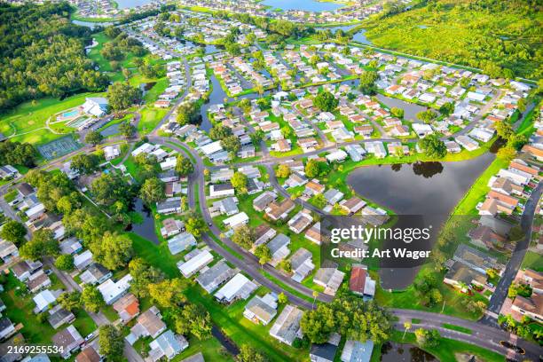 suburban tampa neighborhood aerial - tampa neighborhood stock pictures, royalty-free photos & images