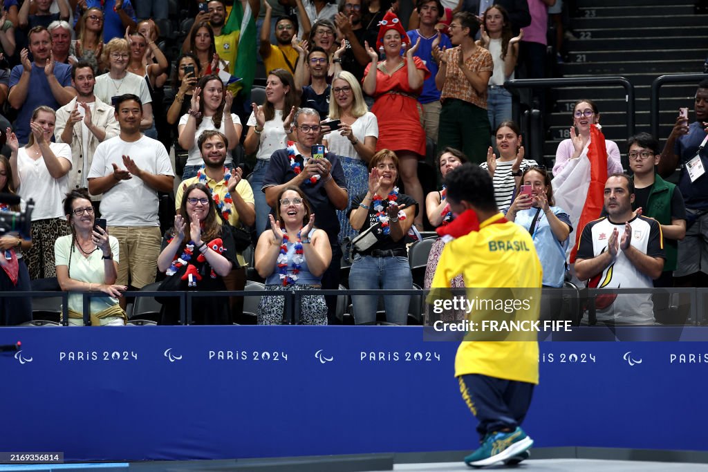 SWIMMING-OLY-PARIS-2024-PARALYMPICS-MEDALS