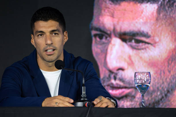 Luis Suárez se despidió de la Selección de Uruguay. (Foto: Getty Images)