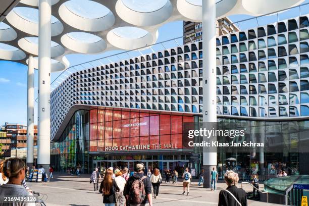 entrance of the modern hoog catherijne shopping center at the station square in the city of utrecht. - town square stock pictures, royalty-free photos & images