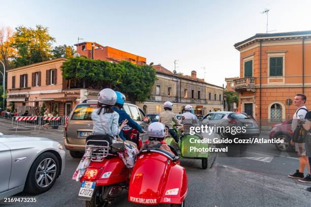 Moped Rome 228 Rome Moped Stock Photos, High-Res Pictures, and Images - Getty Images