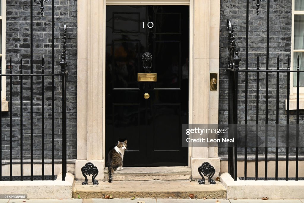 Keir Starmer Takes PMQs