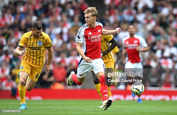 Arsenal Controls 772,182 Arsenal Match Stock Photos, High-Res Pictures, and Images ...