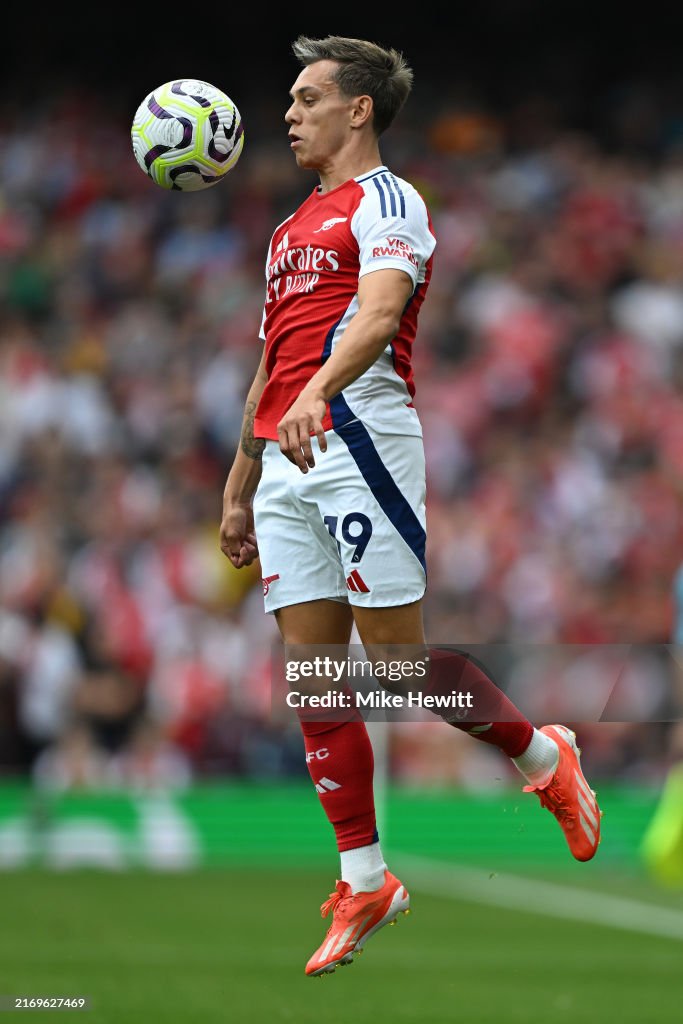 Arsenal FC v Brighton & Hove Albion FC - Premier League