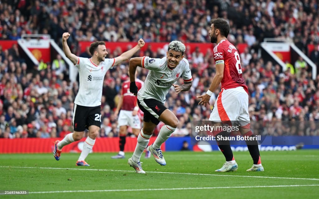 Manchester United FC v Liverpool FC - Premier League