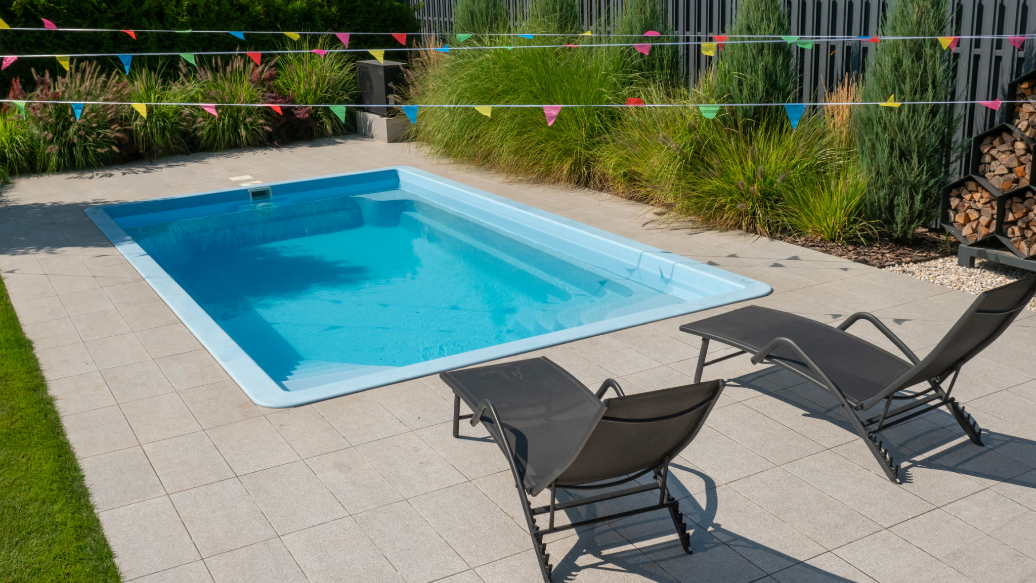 pool party decorations