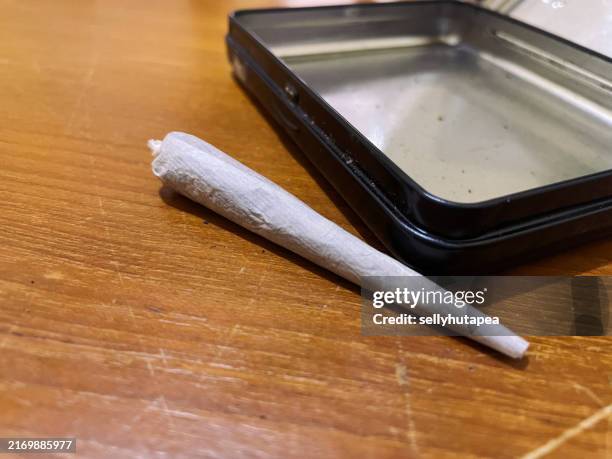 cigar and the boxes - marijuana joint stock pictures, royalty-free photos & images