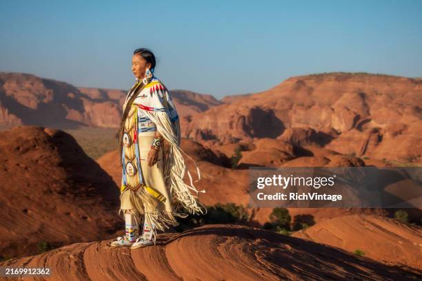 Navajo Robe 1,069 Navajo Traditional Clothing Stock Photos, High-Res Pictures, and ...