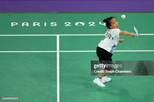 Shuangbao Li of Team People’s Republic of China competes during the Women's Singles SH6 Gold Medal Match Match WSSH6323 on day five of the Paris 2024...