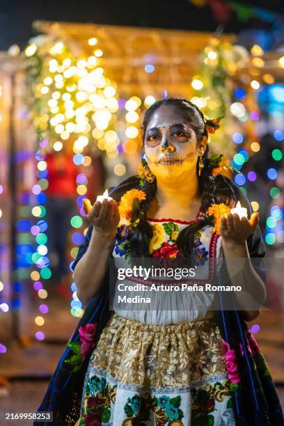 guare vestida de catrina - dia-de-muertos fotografías e imágenes de stock