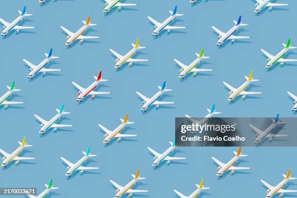 Aircraft Pattern Chart 4,554 Airline Flight Patterns Stock Photos, High-Res Pictures, and ...