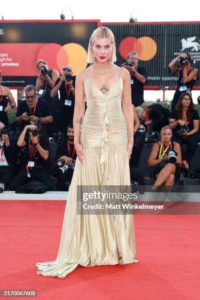 Clizia Incorvaia attends the "Diva E Donna" Prize red carpet during the 81st Venice International Film Festival on September 03, 2024 in Venice,...