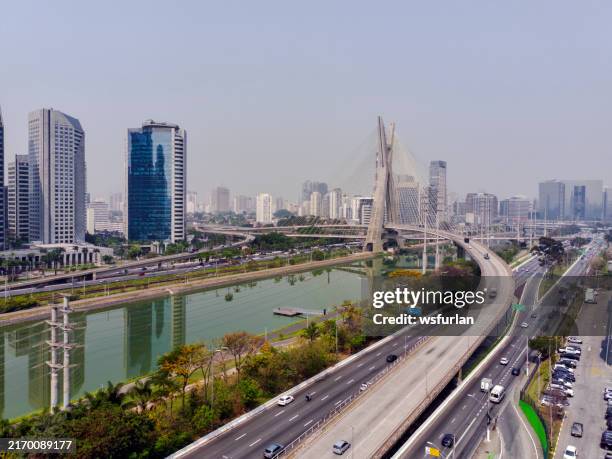 marginal pinheiros and the famous cable-stayed bridge. - cable stayed bridge stock pictures, royalty-free photos & images