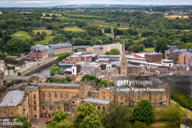 durham castle and durham, england from above - edward-lambton-7th-earl-of-durham stockfoto's en -beelden