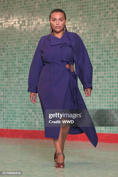 Paloma Elsesser on the runway at Tory Burch RTW Spring 2025 held at Skylight at The Refinery as part of New York Ready to Wear Fashion Week on...
