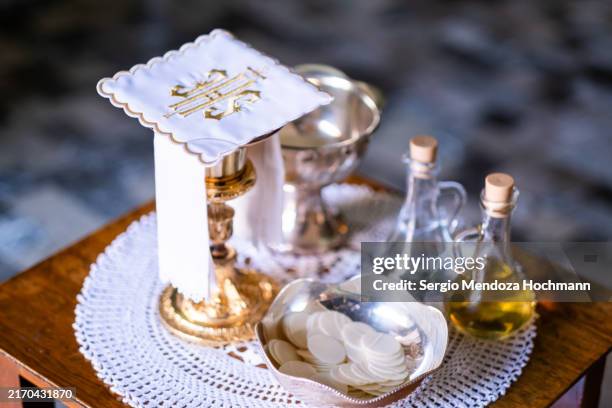 implents for communion at capilla santa monica church in mexico city, mexico - communion wafer stock pictures, royalty-free photos & images