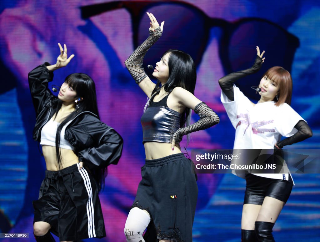 LE SSERAFIM 4th Mini Album 'CRAZY' Press Conference