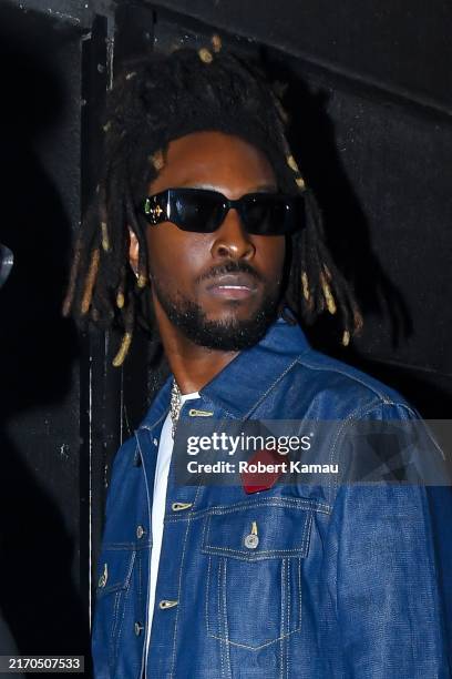Guyanese Rapper 13 Guyanese American Stock Photos, High-Res Pictures, and Images ...