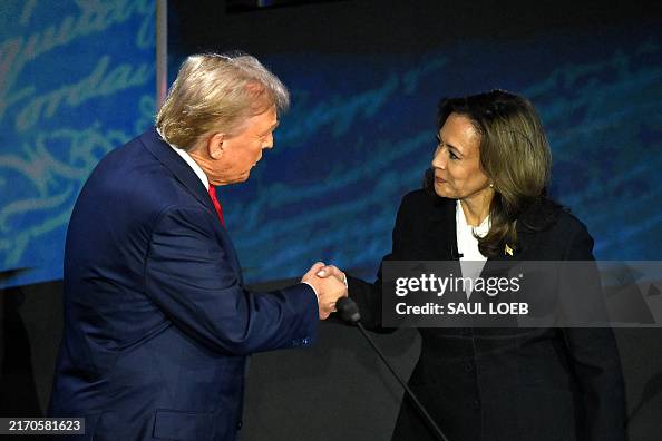 TOPSHOT-US-VOTE-POLITICS-DEBATE-HARRIS-TRUMP TOPSHOT-US-VOTE-POLITICS-DEBATE-HARRIS-TRUMP