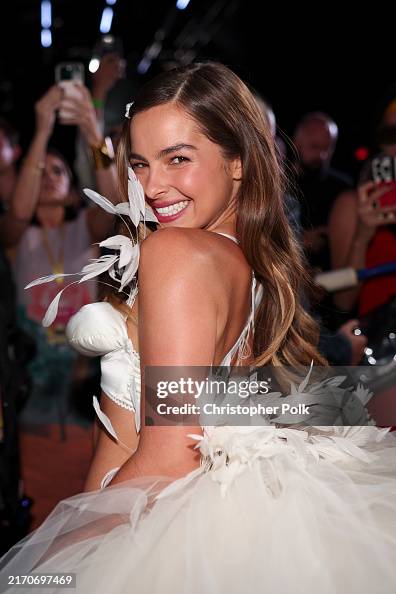 Addison Rae 2024 White Ruffle Addison Rae at the 2024 MTV Video Music Awards held at UBS Arena on ...