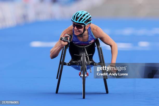Susannah Scaroni of Team United States reacts after finishing third during the Women's Marathon T54 on day eleven of the Paris 2024 Summer Paralympic...