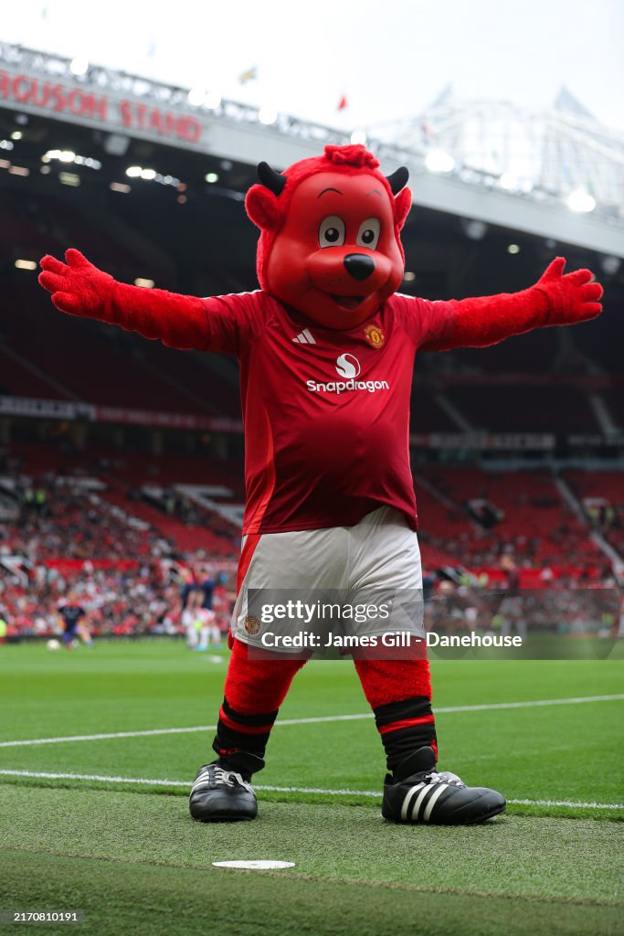 Unity Reed Mascot Manchester United mascot Fred the Red during the Manchester United ...