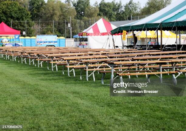 event set up - herman park stock pictures, royalty-free photos & images