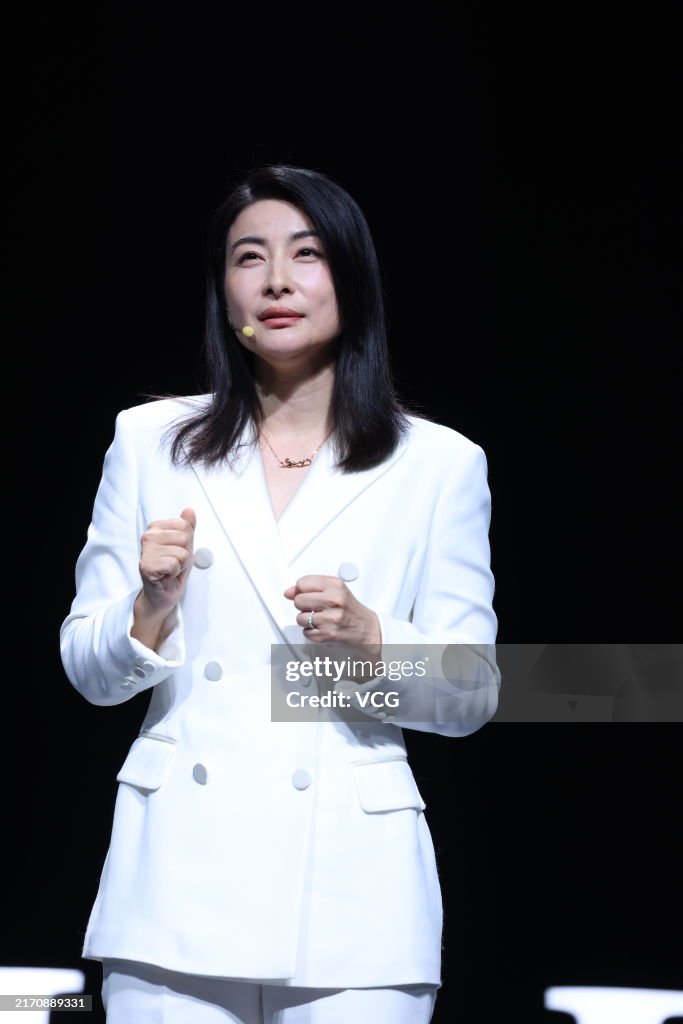 Guo Jingjing Attends Helena Rubinstein Event In Shanghai