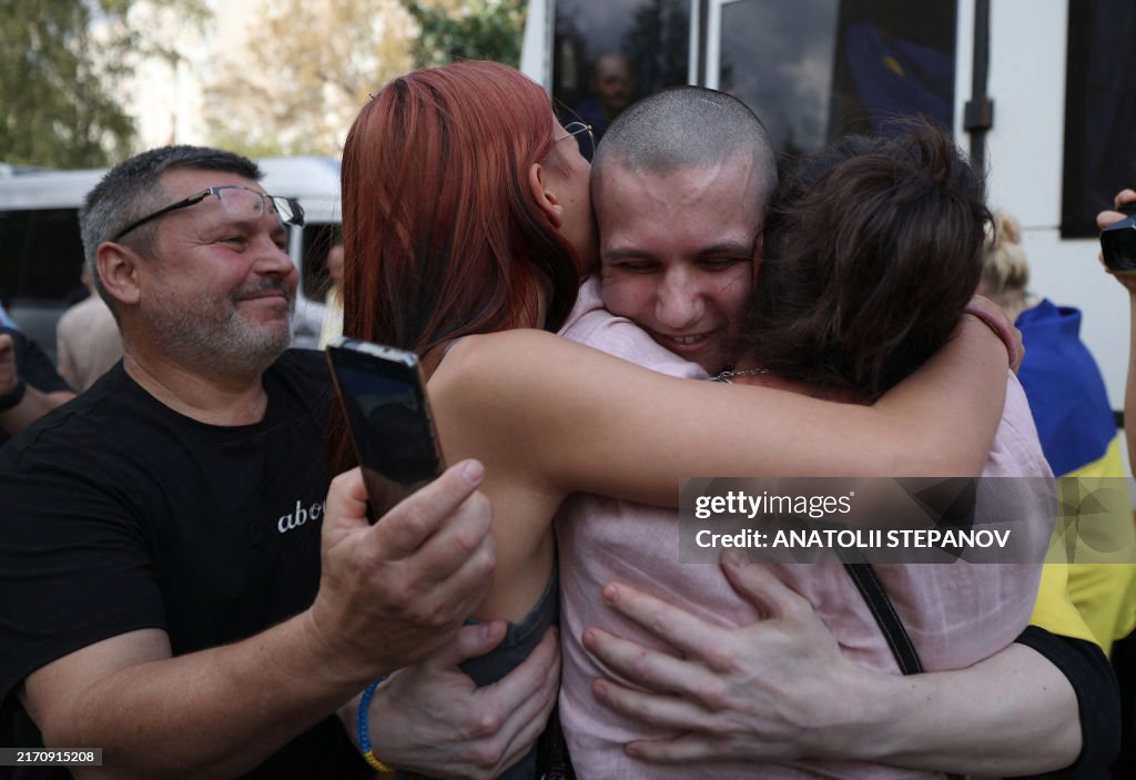 UKRAINE-RUSSIA-WAR-CONFLICT-PRISONERS