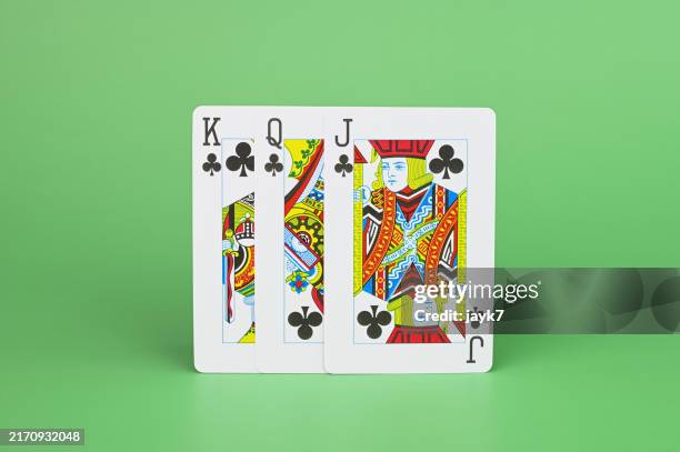 cards - poker face photos et images de collection