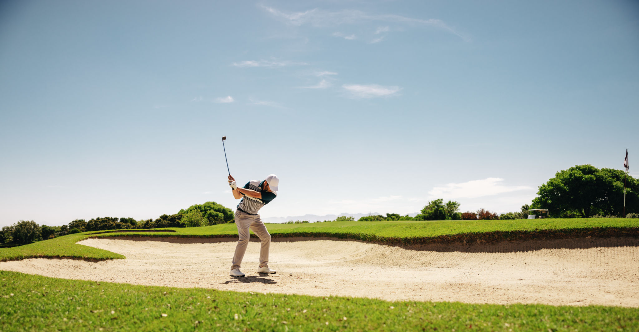 golfers playing