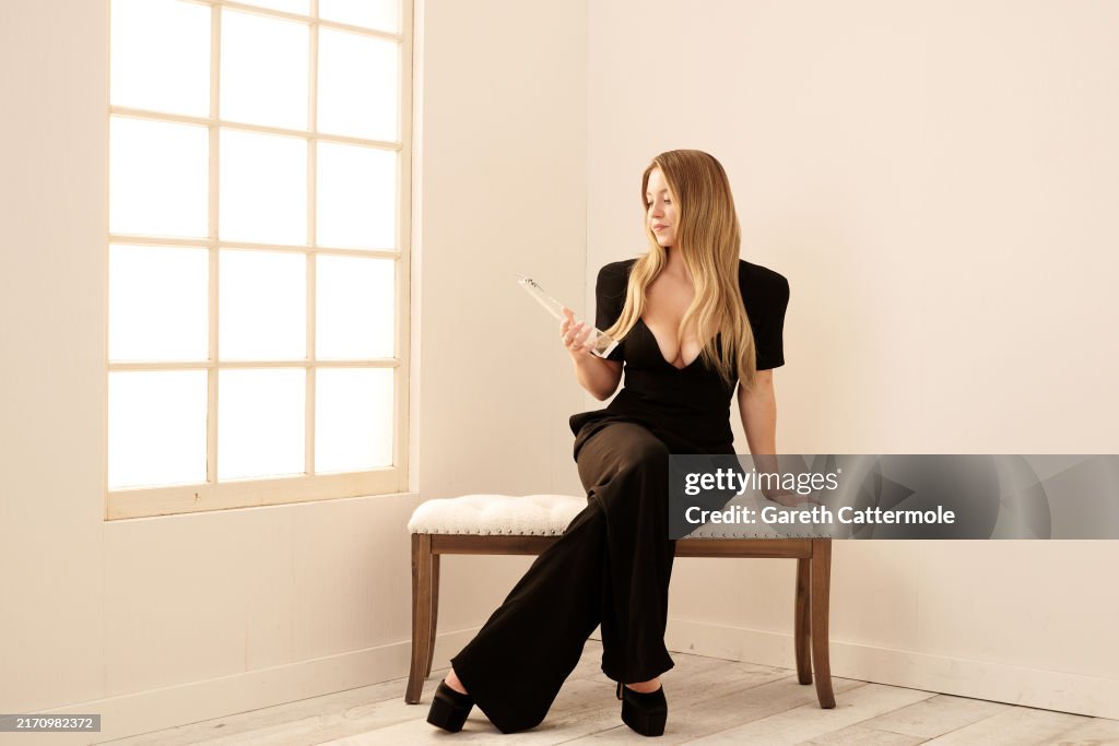 Sydney Sweeney Receives The IMDb Fan Favorite STARmeter Award At The Getty Images Portrait Studio Presented By IMDb And IMDbPro At The Intercontinental Hotel Toronto, 2024