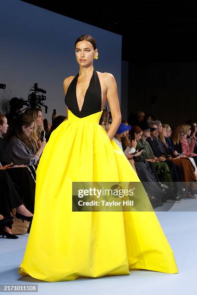 Carolina Herrera - Runway - September 2024 New York Fashion Week Carolina Herrera - Runway - September 2024 New York Fashion Week