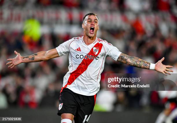 Leandro Gonzalez Pirez of River Plate celebrates after scoring the first goal of his team during a Liga Profesional 2024 match between River Plate...