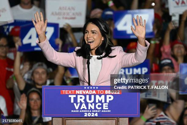 Tulsi Math B Rally 1,757 Tulsi Gabbard Photos & High Res Pictures - Getty Images