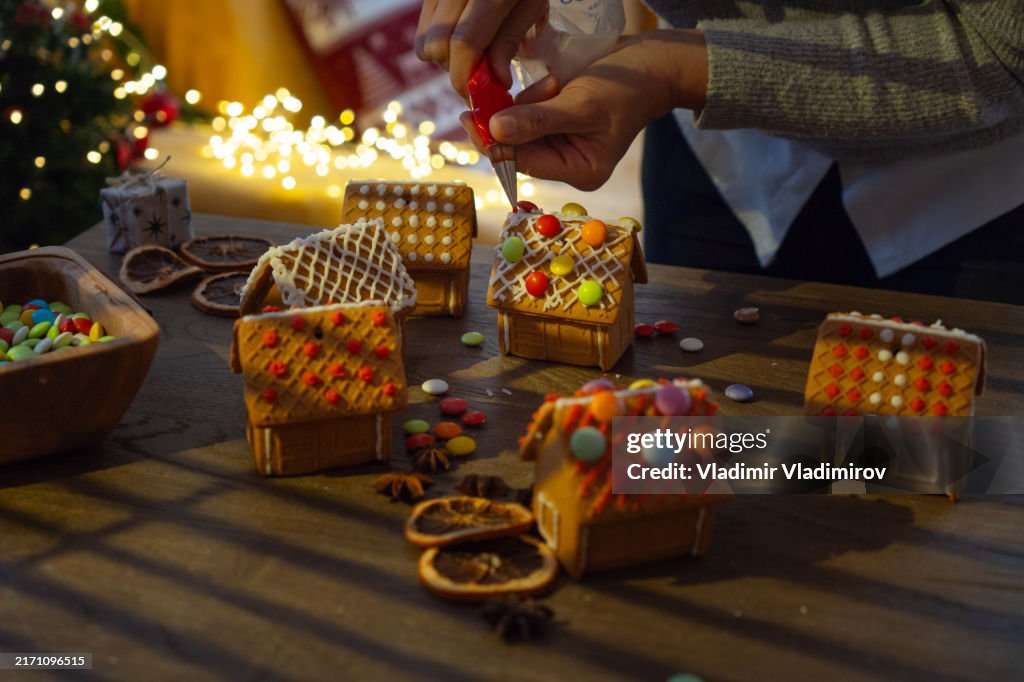 Making of gingerbread houses for the kids at home