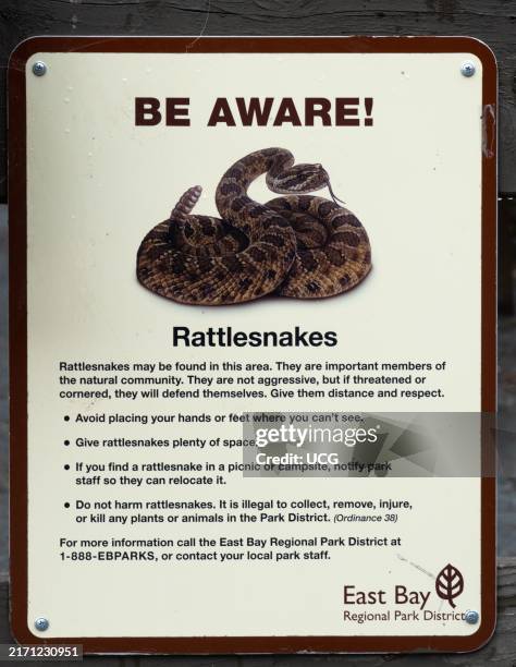 M R Snakes. Sign 380 Snake Warning Sign Stock Photos, High-Res Pictures, and Images ...
