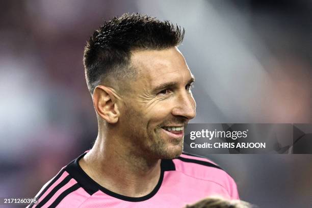 Messi Rosto 3,723 Messi Smile Stock Photos, High-Res Pictures, and Images - Getty ...