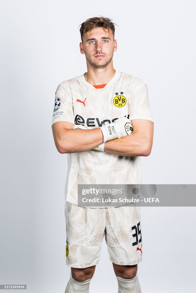 Lotka Marcel Lotka of Borussia Dortmund poses during the UEFA Champions ...
